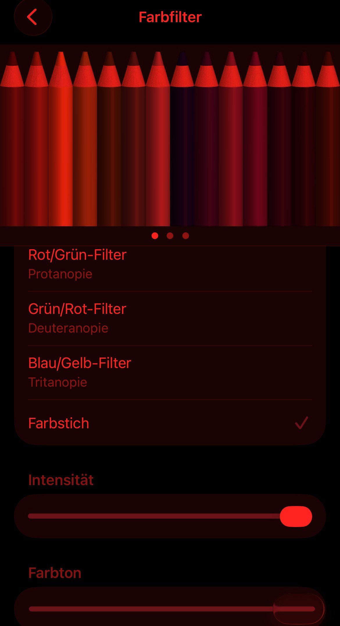 Dieselbe Farbfilter-Seite mit rotem Farbstich: Menü, Stifte und Regler sind rot eingefärbt